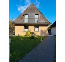 Modernisiertes EFH mit PV-Anlage+Speicher & Keller (Bremen-Aumund