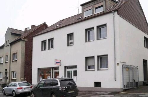 Foto - **Renditestarkes Mehrfamilienhaus mit Gewerbeeinheit!**