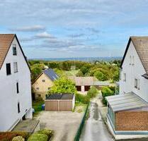 Ab sofort! Charmante 2 Zimmer KDB EBK 70qm 