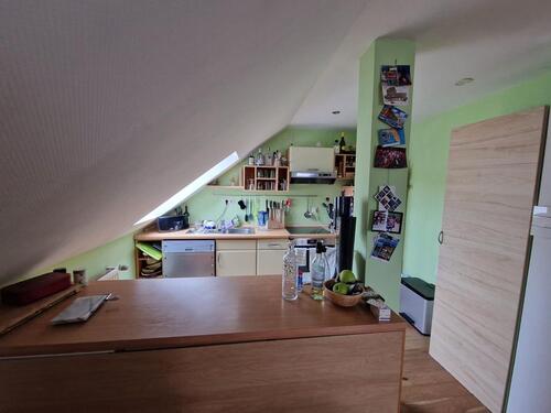 Foto - Helle Dachgeschosswohnung in ruhiger Wohnlage – Erlangen-Tennenlo