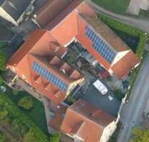 3 Seiten Bauernhof - 550.000,00&nbsp;EUR Kaufpreis, ca.&nbsp; 500,00&nbsp;m&sup2; in Burgebrach (PLZ: 96138)