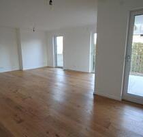 Helle und geräumige 2-Zi.-Whg. in Niederlahnstein mit Balkon+EBK