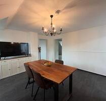 Helle 90 m² Dachgeschosswohn - 720,00&nbsp;EUR Kaltmiete, ca.&nbsp; 90,00&nbsp;m&sup2; in Kierspe (PLZ: 58566)