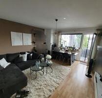 Moderne 2-Zimmer-Wohnung mit Balkon, Aufzug und Stellplatz - Offenbach am Main Hafen