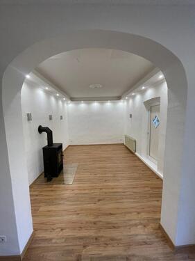 Foto - Renovierte 2-Zimmer-Wohnung in Bahnhofsnähe zu vermieten