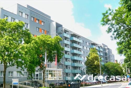 Foto - Große 3-R-Whg: Wanne Dusche Balkon nähe Uniklinik!
