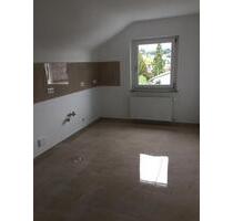 Sanierte 3-Zimmer-DG-Wohnung in zentraler Lage von Kirchhain