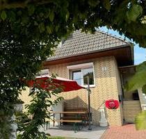 kernsaniertes Mehrgenerationenhaus mit 3 WEH - provisionsfrei - Hamburg Wandsbek