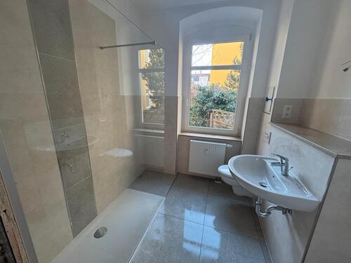 Foto - Erstbezug nach Sanierung - Wohnung mit Süd-Balkon