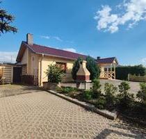 100 qm Wohnung mit Kamin, großer Terrasse & Stellplätzen - An der Schmücke