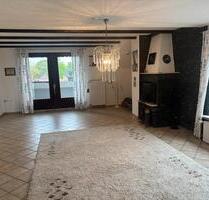 Großzügige Wohnung (ca.112 qm) mit 3 Balkonen u Garten in Haldern - Rees