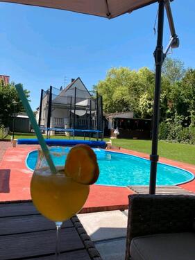 Foto - Einfamilienhaus ohne Makler m. Traumgarten, Pool inkl. in Biblis
