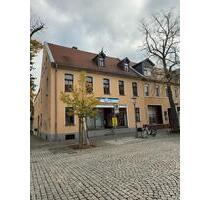 Moderne 3 Zimmer Dachgeschoss Wohnung mit Balkon - Bernburg (Saale)