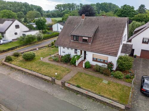 Foto - Renovierte 4-Zimmer Wohnung -ab sofort frei !!