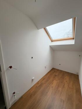 Foto - Etagenwohnung zur Miete in Gröbenzell