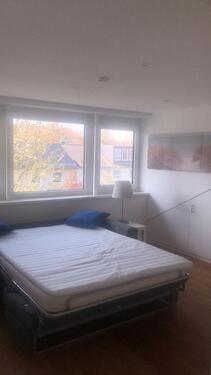 Foto - 1 Zimmer Dachgeschoßwohnung zur Miete in Frankfurt am Main