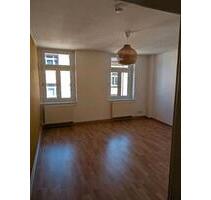 geräumige 2 Raum Wohnung, mit Balkon - Freiberg