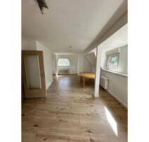 wunderschöne Dachgeschosswohnung im Herzen Stuttgarts