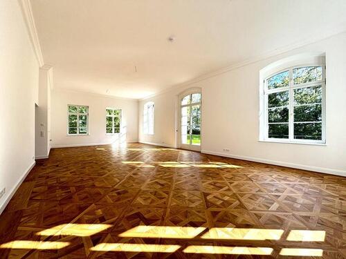 Foto - Wohnen im Schloss Pouch – pure Eleganz auf 124 m², 3 Zimmern und Terrasse direkt am Goitzsche-See