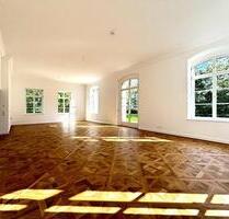 Wohnen im Schloss Pouch – pure Eleganz auf 124 m², 3 Zimmern und Terrasse direkt am Goitzsche-See - Muldestausee