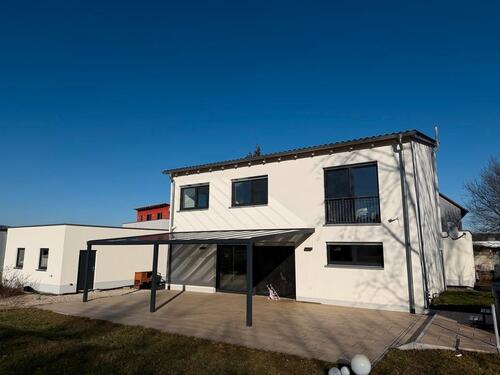 Foto - Provisionsfrei. Freistehendes Haus am Waldrand. Sofort einziehen.