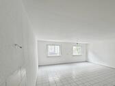 Foto - Renovierte Wohnung mit Balkon direkt am Wäldchen und Kanal