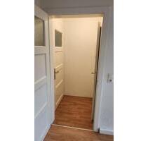 2 Zimmer-Wohnung 35 m2 - 300,00&nbsp;EUR Kaltmiete, ca.&nbsp; 35,00&nbsp;m&sup2; in Wuppertal (PLZ: 42115) Brill