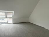 Foto - DG Wohnung - 1.650,00&nbsp;EUR Kaltmiete, ca.&nbsp; 88,00&nbsp;m&sup2;