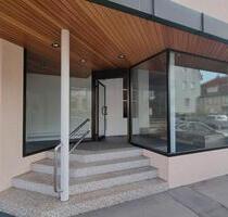 Ladenräume oder Büro mit Schaufensteranlage bei der Bahnhofstraße - Fellbach Oeffingen