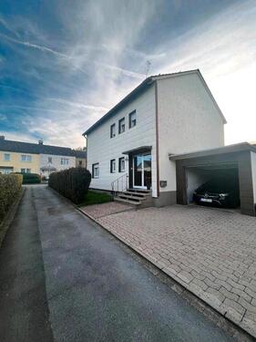 Foto - 7 Zimmer Mehrfamilienhaus, Wohnhaus zum Kaufen in Horn-Bad Meinberg