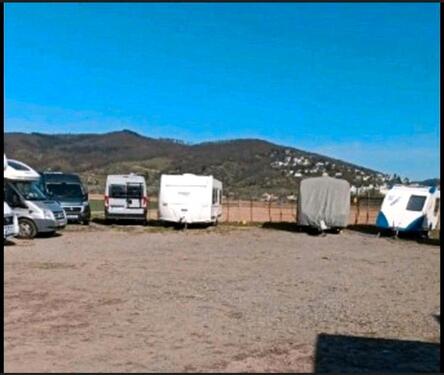 Foto - Stellplatz Aussen Innne Abstellplatz Wohnwagen Wohnmobil Camper