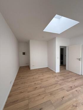 Foto - NEU! Stilvoll sanierte Wohnung in ruhiger Innenhoflage