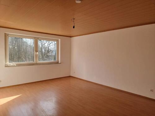 Foto - Renovierte 4-Zimmer-Wohnung,Balkon in Idar-Oberstein-bezugsfrei