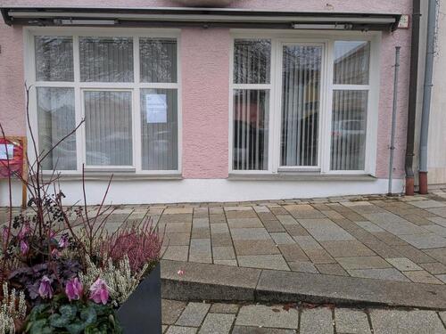 Foto - LadeneinheitBüro 77m2 in Bad Griesbach zu vermieten