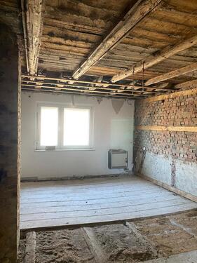 Foto - 7 Zimmer Einfamilienhaus in Calbe (Saale)