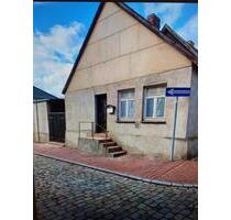 Renovierungs-bedürftige Haus - 20.000,00 EUR Kaufpreis, in Sternberg (PLZ: 19406)