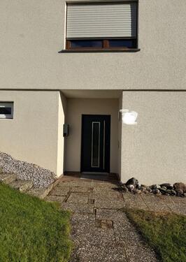 Foto - Gepflegte 4-Zimmer Wohnung mit Terrasse, Gartenanteil und Garage