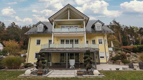 Foto - 5 Zimmer Maisonettenwohnung zur Miete in Creußen