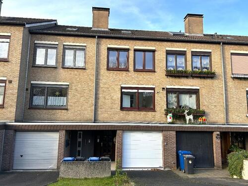 Foto - Vollständig renoviertes Reihenmittelhaus mit Garage in Leverkusen-Küppersteg!