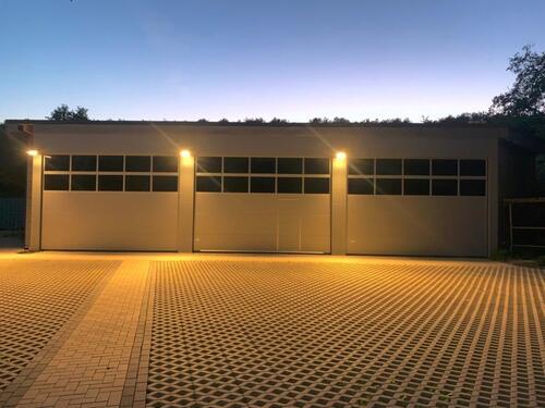 Foto - WoMo-GARAGE, STELLPLATZ, ABGESCHLOSSEN Höhe 3,3 m Länge 7,3 m