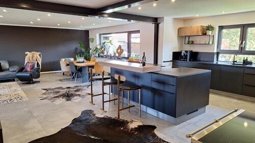 Foto - Exklusive Eigentumswohnung mit Dachboden, Garten und Burgblick