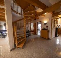 Charmantes Einfamilienhaus mit Einliegerwohnung - Ofterdingen