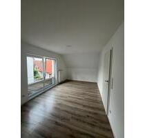 Helle 3-Zimmer-Dachgeschosswohnung mit zwei Ebenen und Stellplatz - Neuhausen auf den Fildern