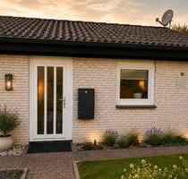 Kernsaniertes Haus am See, 74 qm Wohnfläche, 500 qm Garten - Meschede