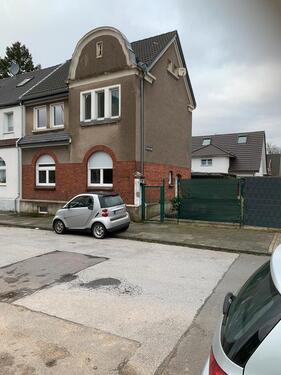 Foto - Haus zu verkaufen in Duisburg-Süd