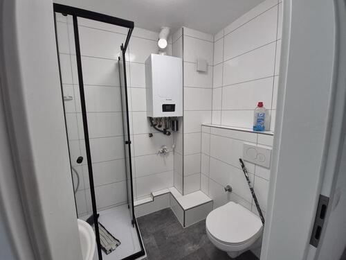 Foto - Helle 2-Zi. Wohnung 55 qm - ab 01.05.26 DG zu vermieten