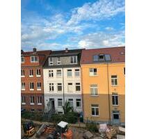 2 Raum Wohnung DG - nah am Bhf - 8,00 EUR Kaltmiete, in Schwerin (PLZ: 19057) Friedrichsthal