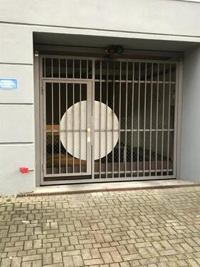 Foto - Stellplatz Parkplatz Stuttgart Mitte Lindenspürstr. (Duplex)