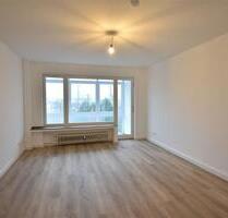 RENOVIERT! Apartment mit Balkon & Wintergarten zu vermieten - Düsseldorf Flingern Süd