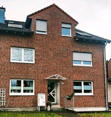 Foto - EG-Wohnung mit Garten + Garage in ruhiger Lage Hullern